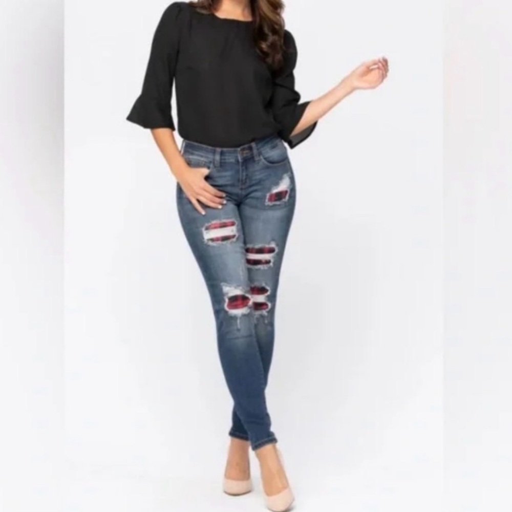 Judy Blue Medium Wash Plaid Patch Distressed Skinny Jeans Women’s 11/30